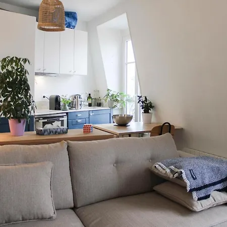 Apartamento Charming 28m Under The Parisian Roof